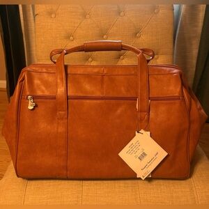 NWT KINGPORT Cheyene Weekender Duffle Travel Bag Genuine Cowhide Leather